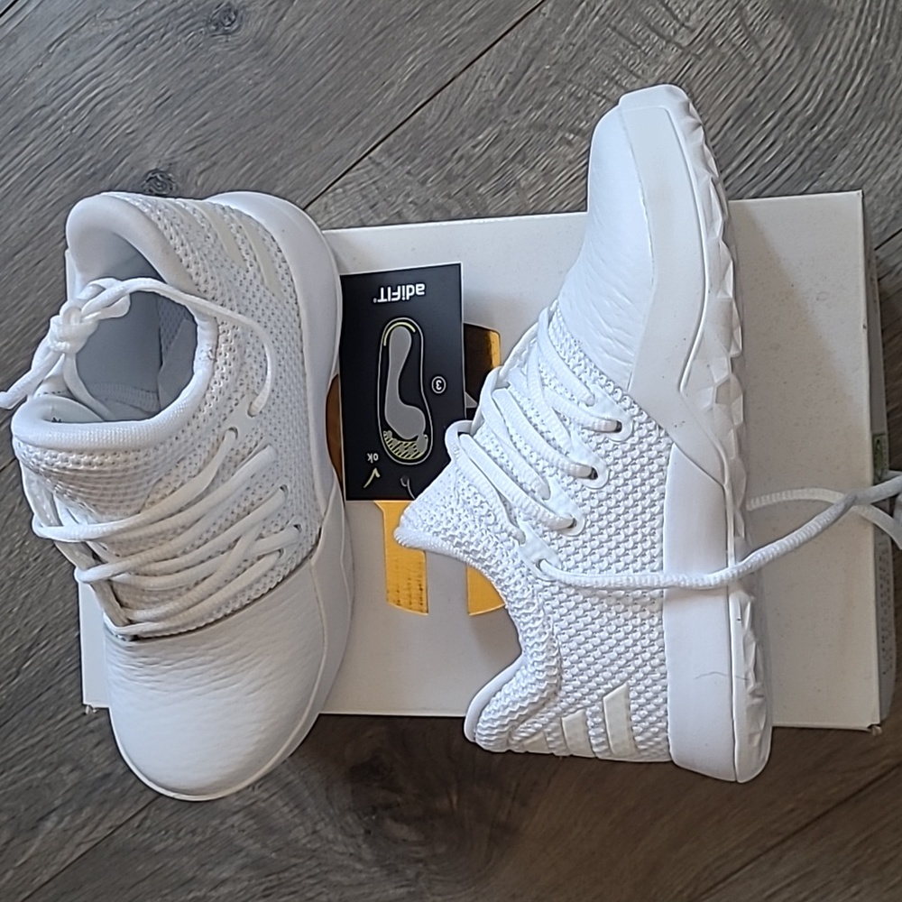 Kids Adidas, size 11